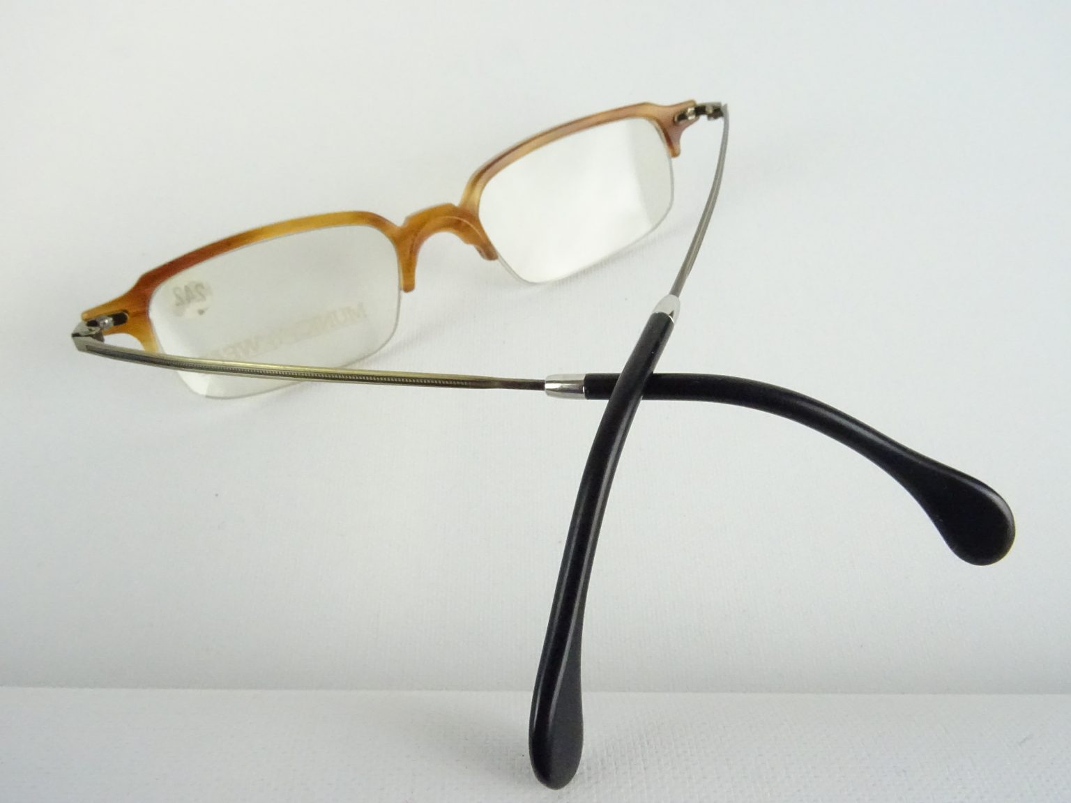 Kleine, eckige Kunststoffbrille Brillenfassung fÃ¼r Damen und Herren in brauner Hornoptik Brillen 