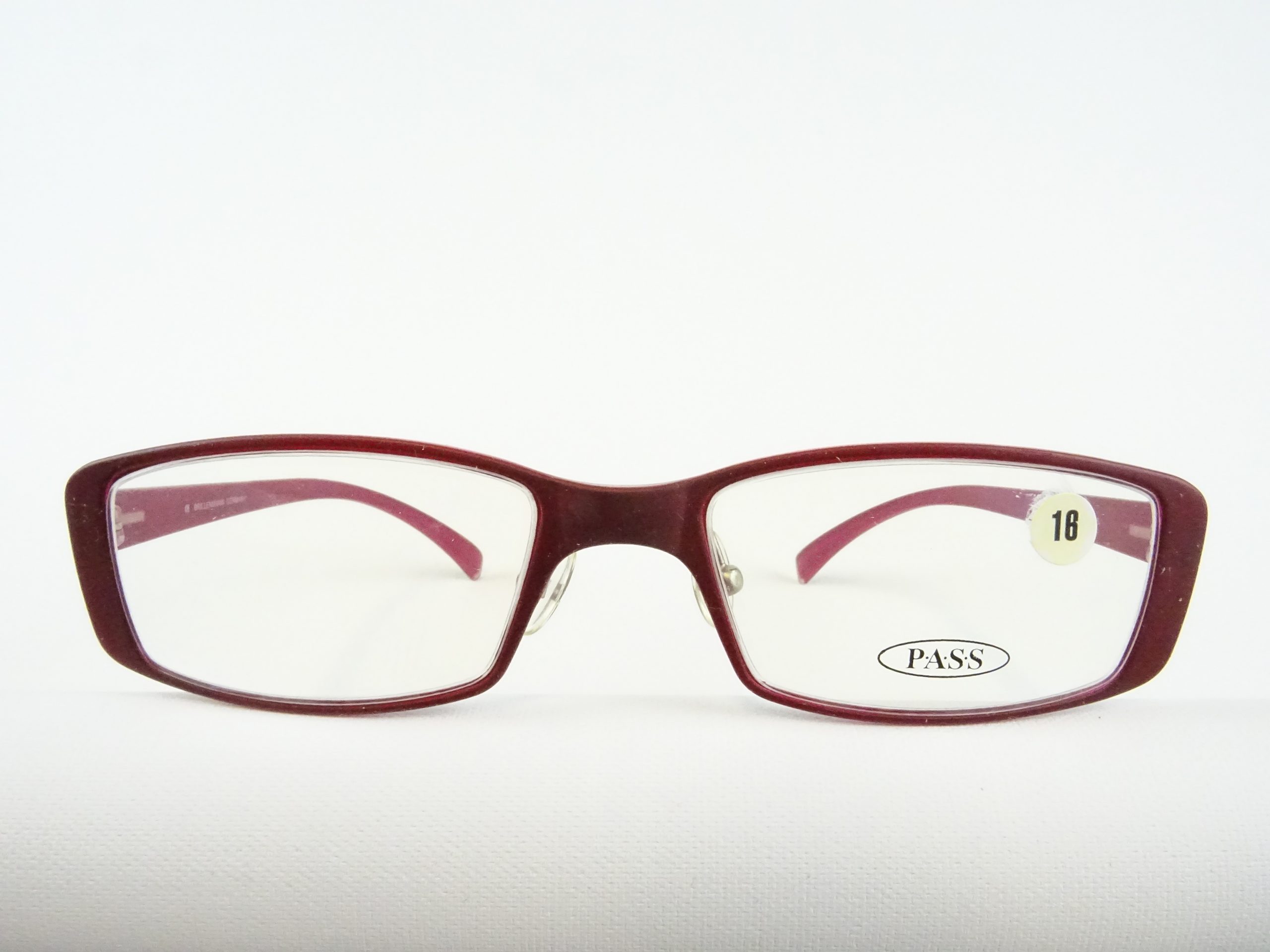 brillenfassung weiß