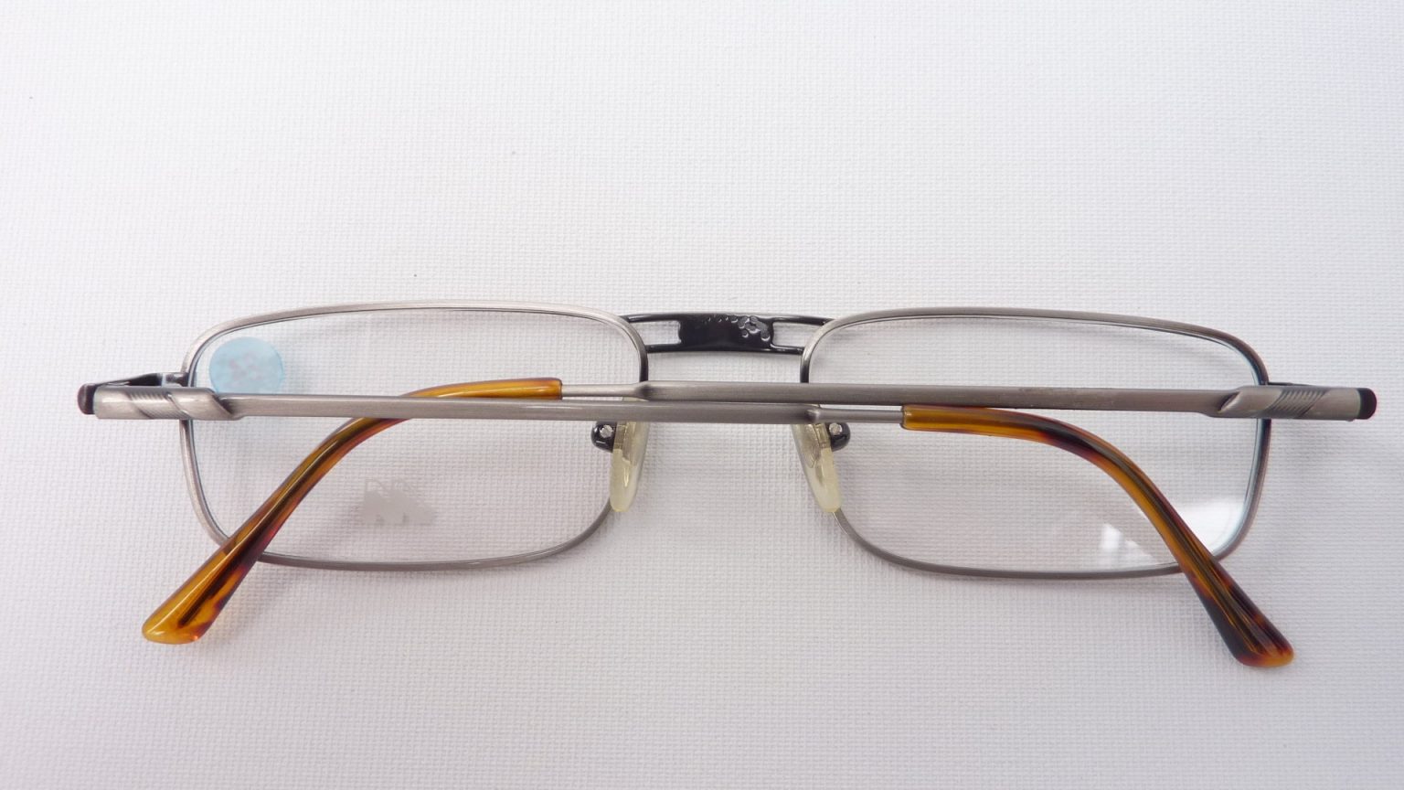 Qinqilanqi-S Vintage Sonnenbrille | Rechteckige Metall-Brille | UV-Schutz & Retro-Design