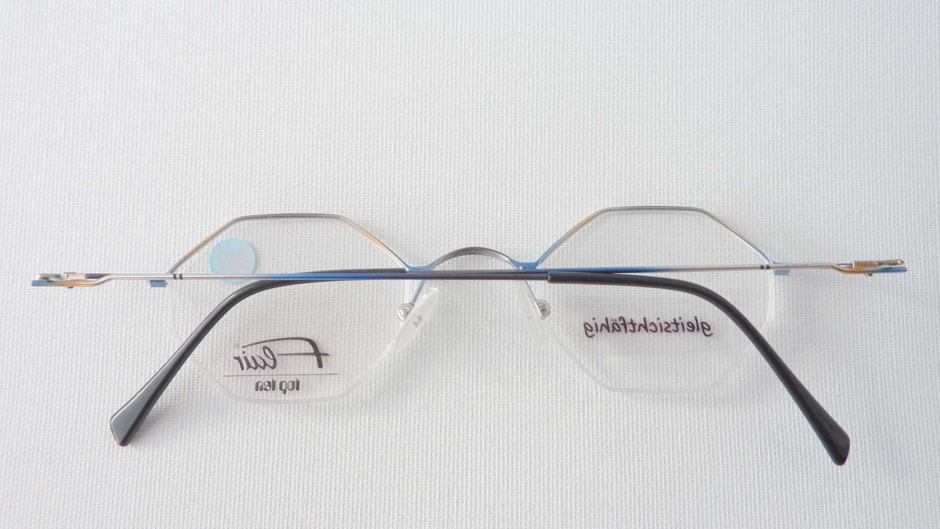 flair-brillen-brillengestell-mit-8eckiger-kleiner-glasform-extraleicht