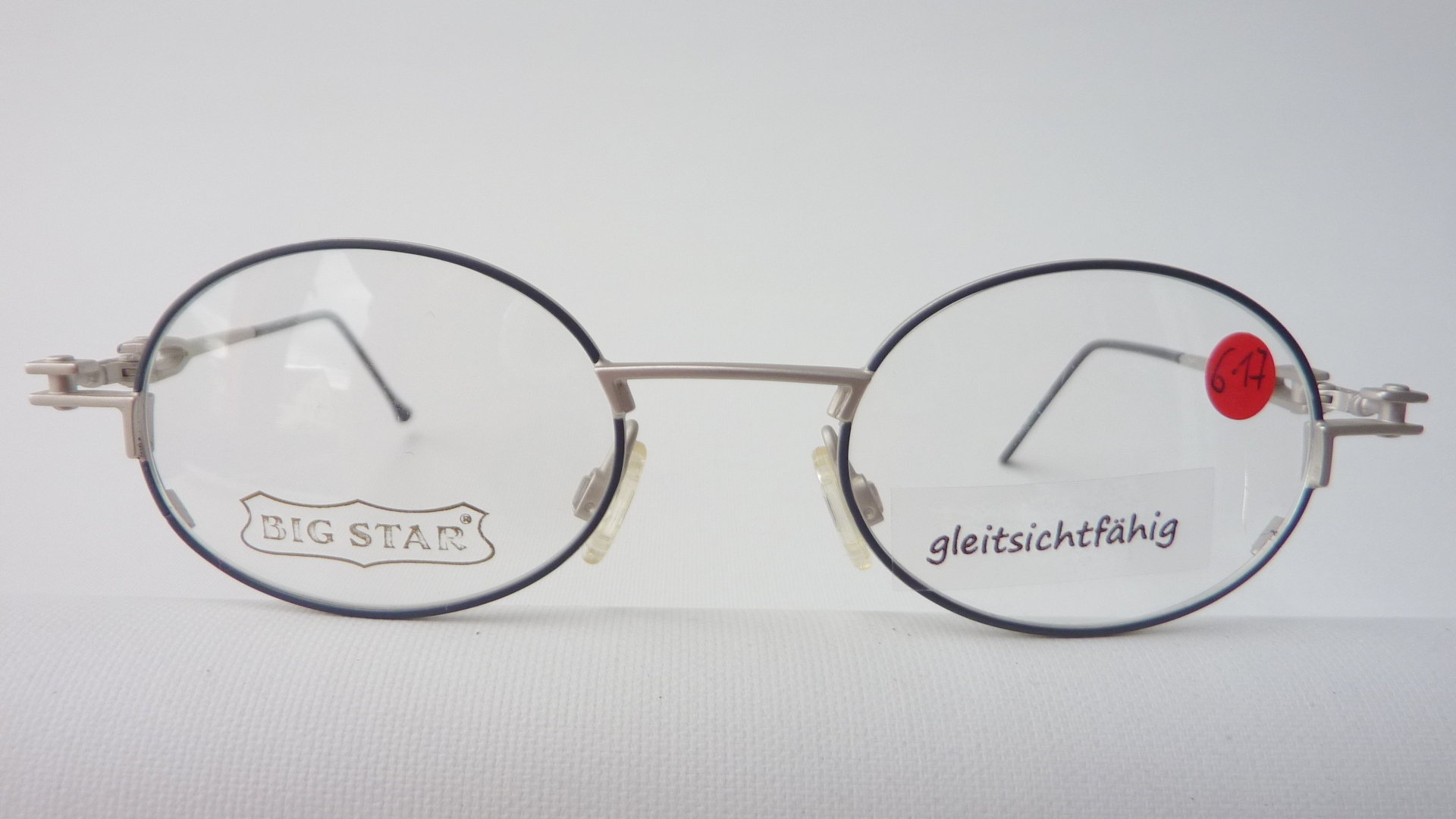 brillengestell mit farbverlauf