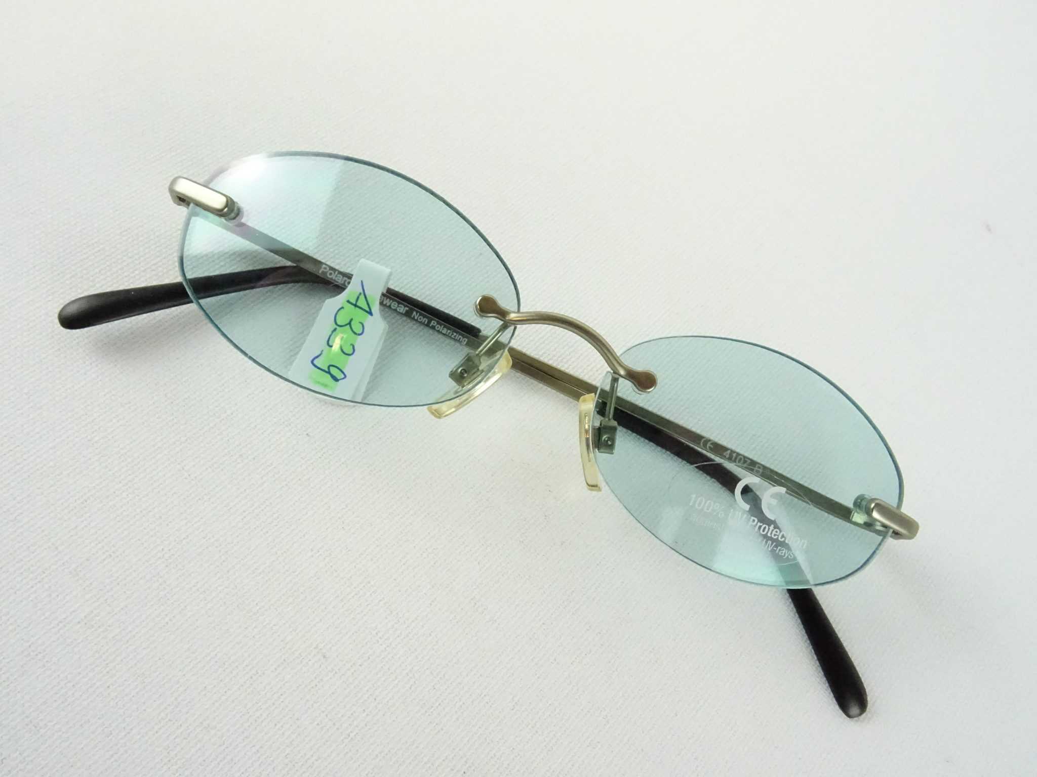 EJDHA Damen Sonnenbrille Cat-Eye Design - Randlos Mit Goldenen Nieten & UV400 Schutz