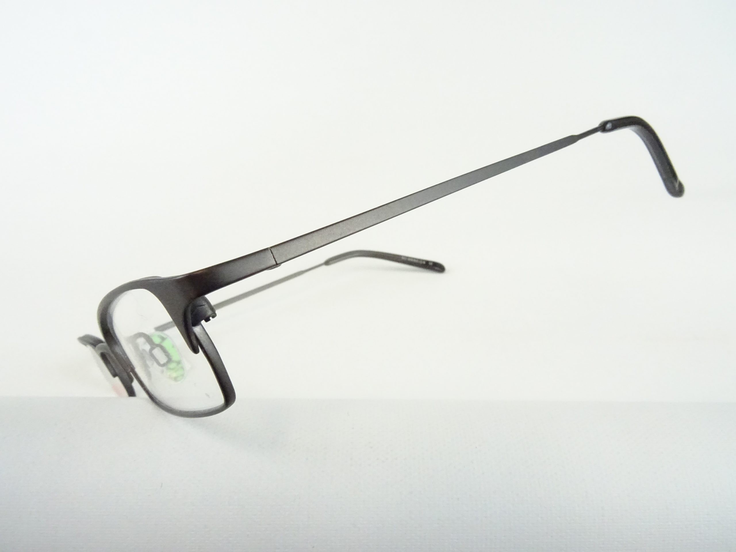 Markengestelle kleine Brille Minibrille Metallgestell Farbe graphit extraleichte