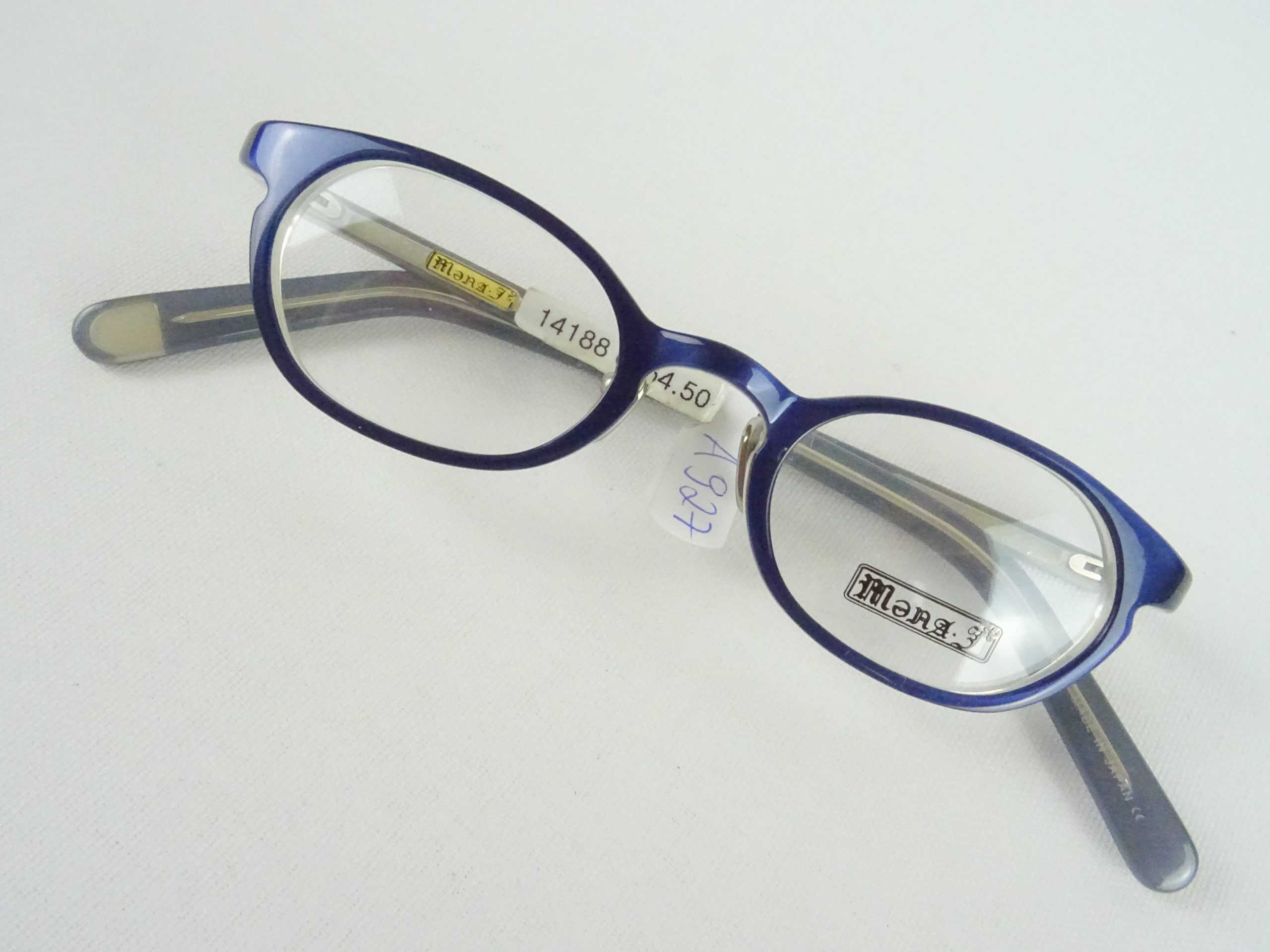 Blaue Brille kleine Brillenfassung Damen Kunststoff mit Nasenstegen schmales Gesicht SELTEN